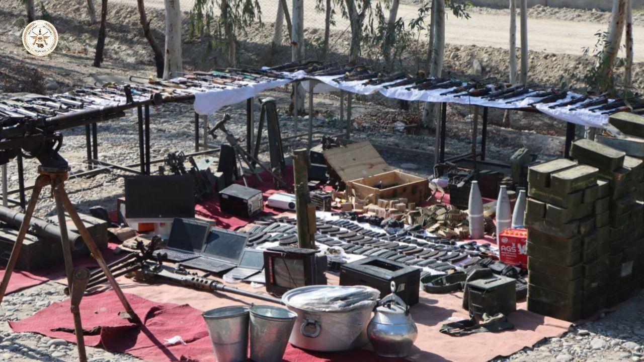 د ٢٠١ خالد بن وليد رض قول اردو منسوبینو له لوري ګڼ شمیر وسلې او مهمات ونیول شول