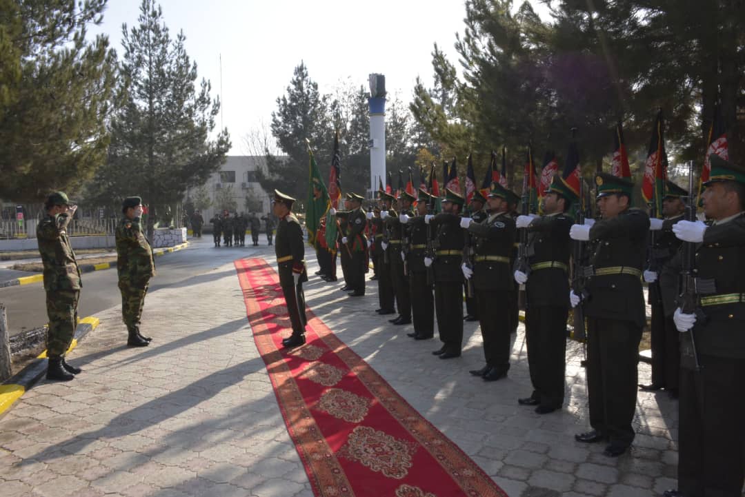 مراسم فراغت ۱۵۱۷ تن از افسران، بریدملان و سربازان اردوی ملی از مرکز تعلیمی نظامی کابل