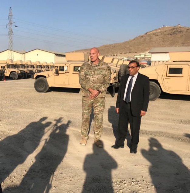 The US donates hundreds of HUMVEEs, equipments and night vision goggles to ANA