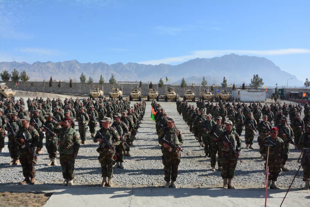 330 soldiers, sergeants and officers graduated from the commando school in Kabul!