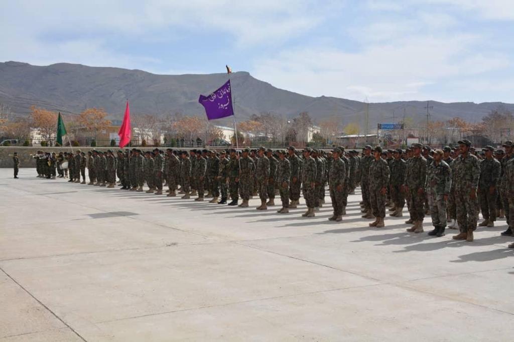 ۱۱۴۱ تن از سربازان اردوی ملی از مرکز تعلیمی ۲۰۳ تندر فارغ شدند 