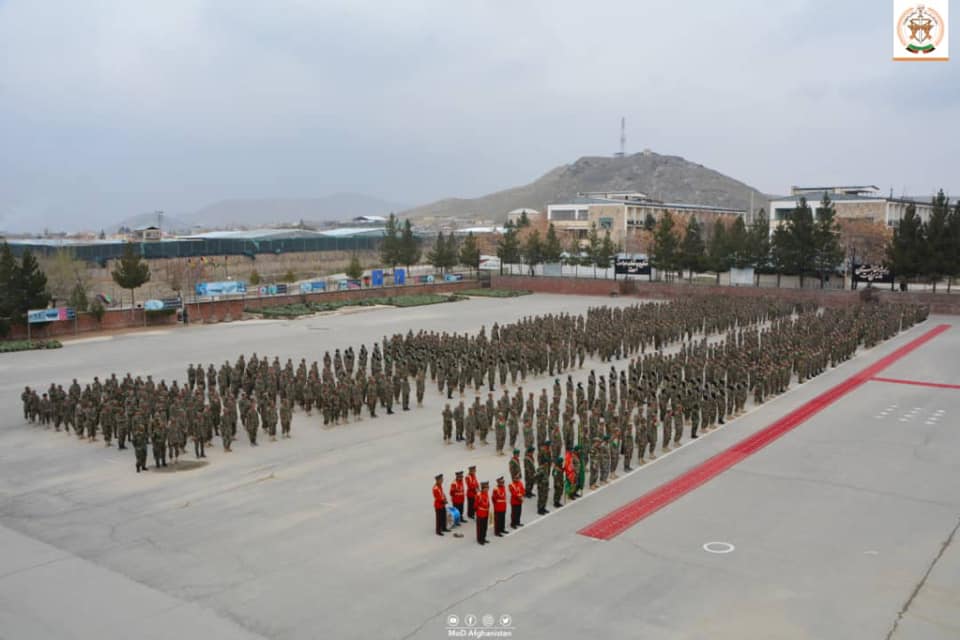 ۱۰۵۷ سرباز تازه نفس از مرکز تعلیمات مشترک محاربوی کابل فارغ شدند