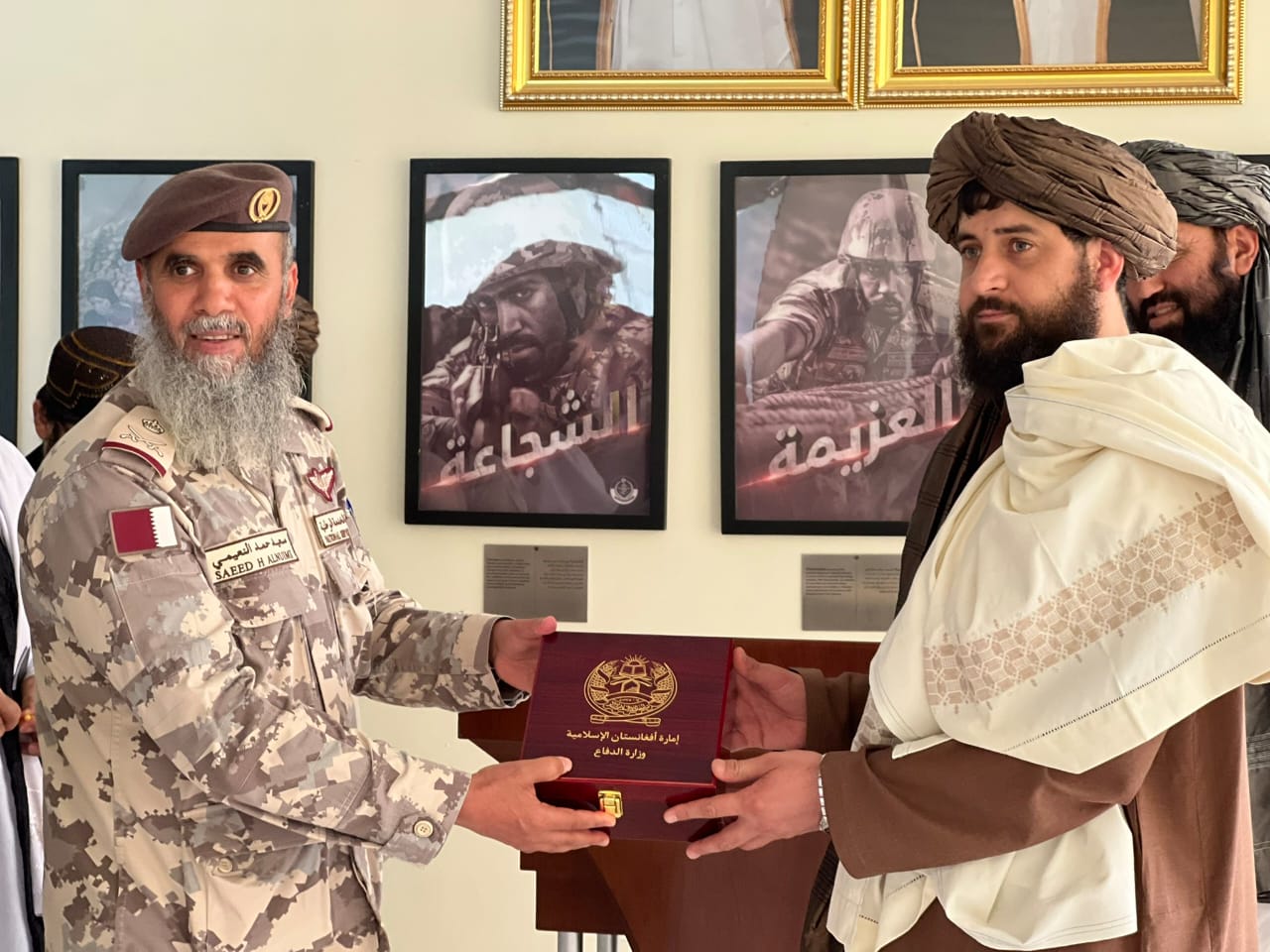 سرپرست وزارت دفاع ملی از آکادمی الخدمته الوطنیه قطر دیدن نمود