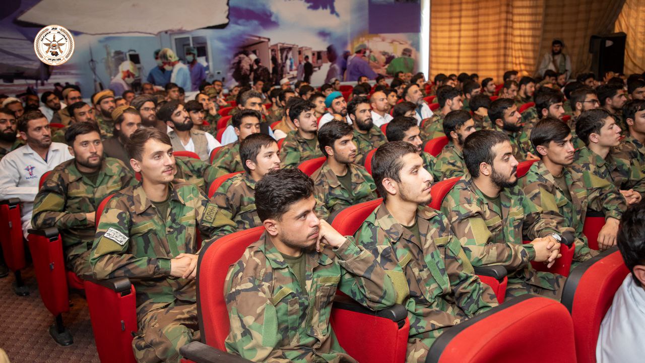 د طبي علومو (پوځي طب )پوهنځي پرانیستې انځورونه